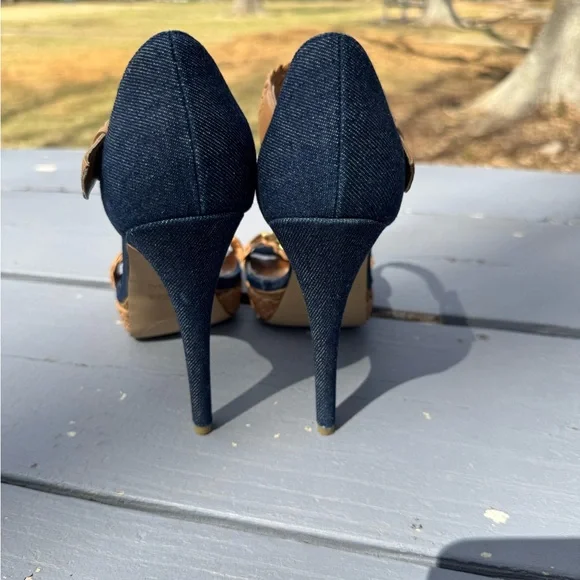 Guess Marciano Stylish Women's Heels with Woven Strap S/7.5 - Picture 4 of 15